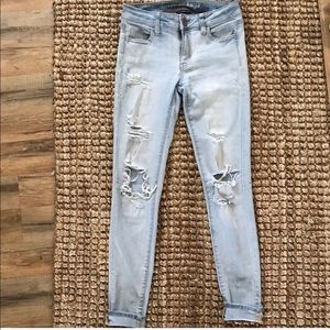 👖American eagle super stretch distressed jeans👖